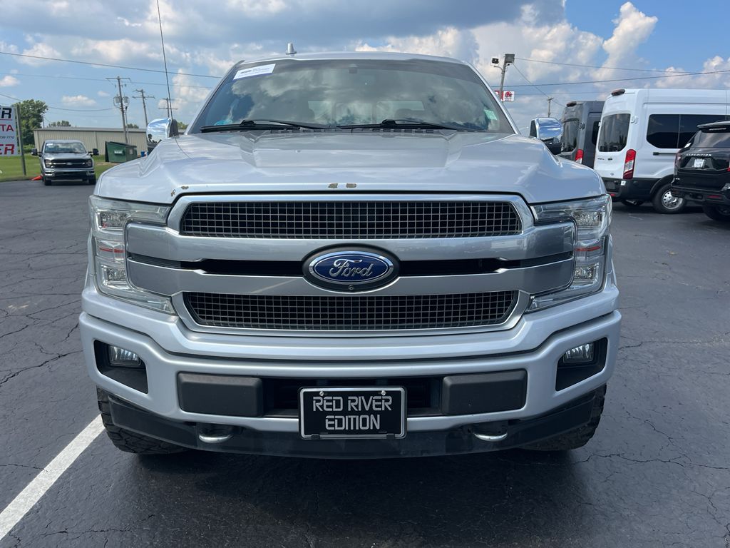 2018 Ford F-150 Platinum photo 2