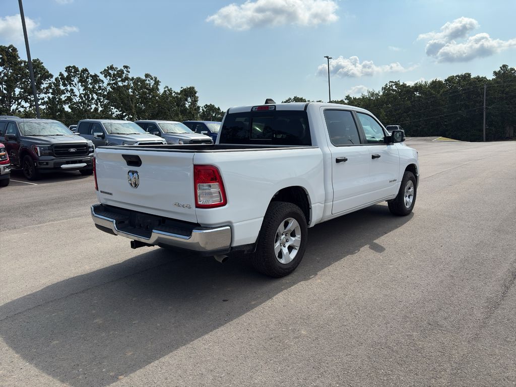 2023 Ram 1500 Big Horn photo 3