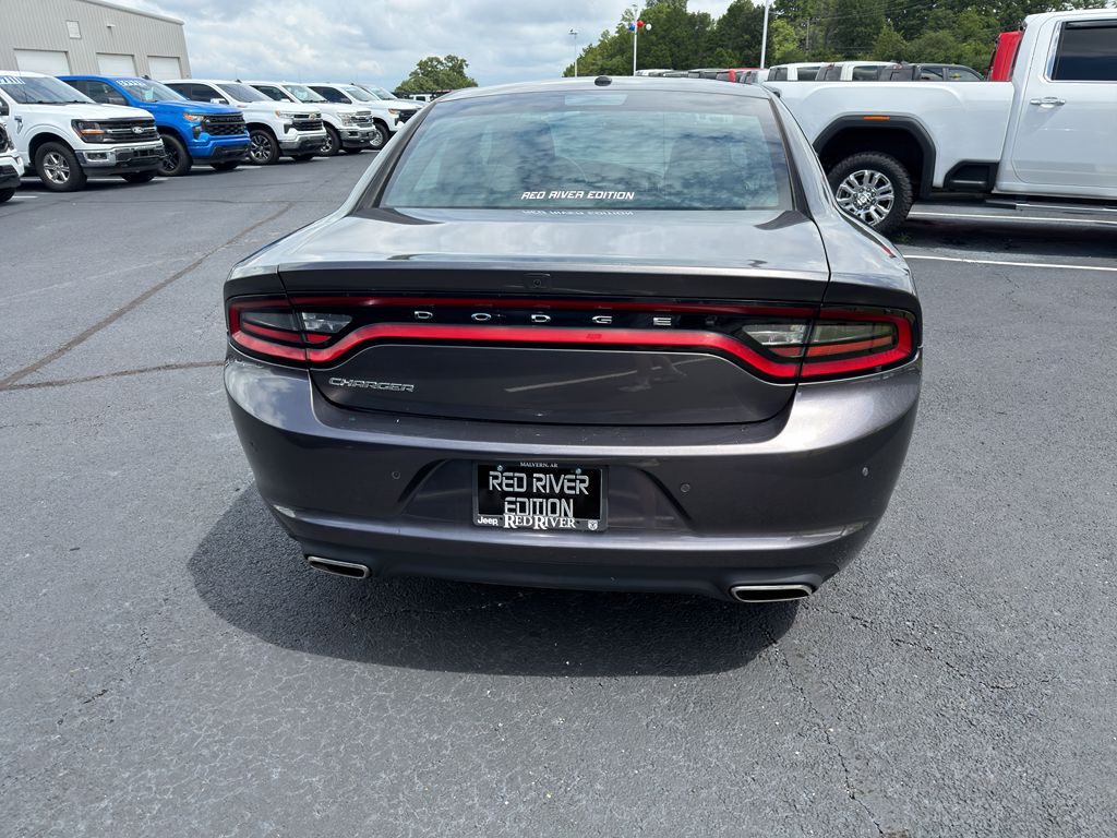 2022 Dodge Charger SXT photo 6
