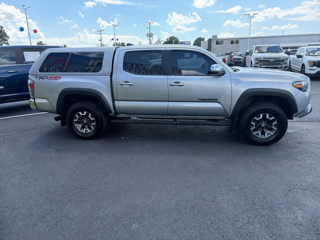 2022 Toyota Tacoma TRD Off Road photo 4