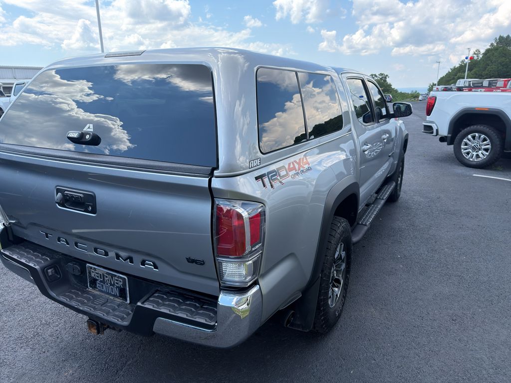2022 Toyota Tacoma TRD Off Road photo 5