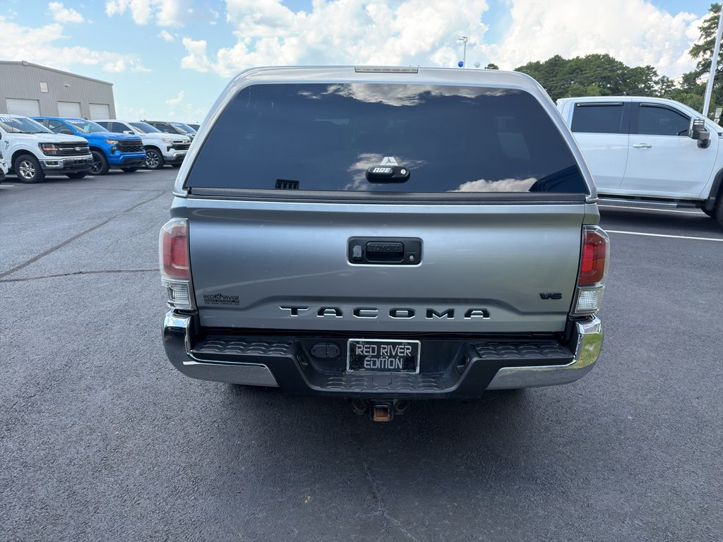 2022 Toyota Tacoma TRD Off Road photo 6