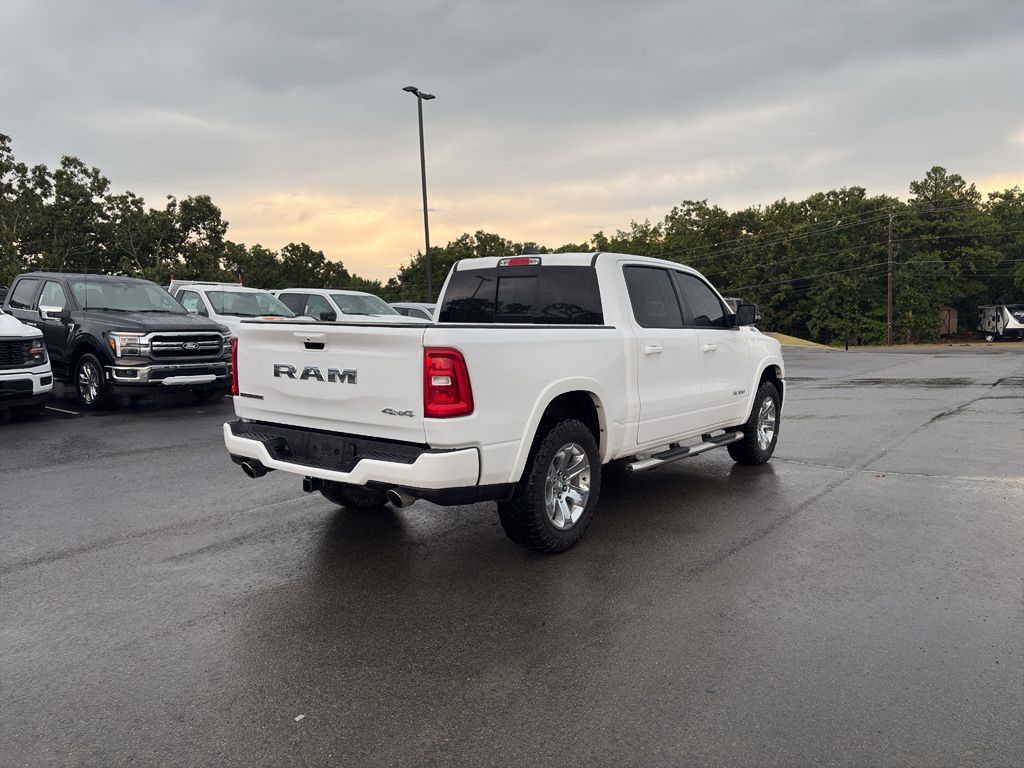 2025 Ram 1500 Big Horn photo 3