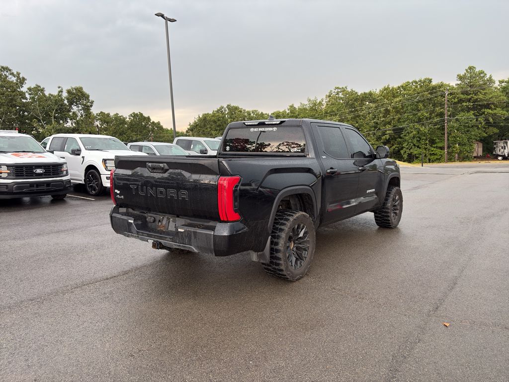 2024 Toyota Tundra SR5 photo 3