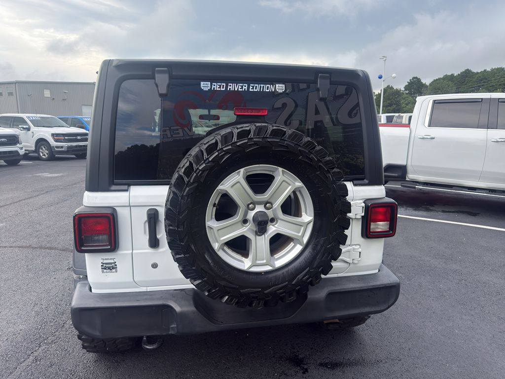2020 Jeep Wrangler Sport S photo 5