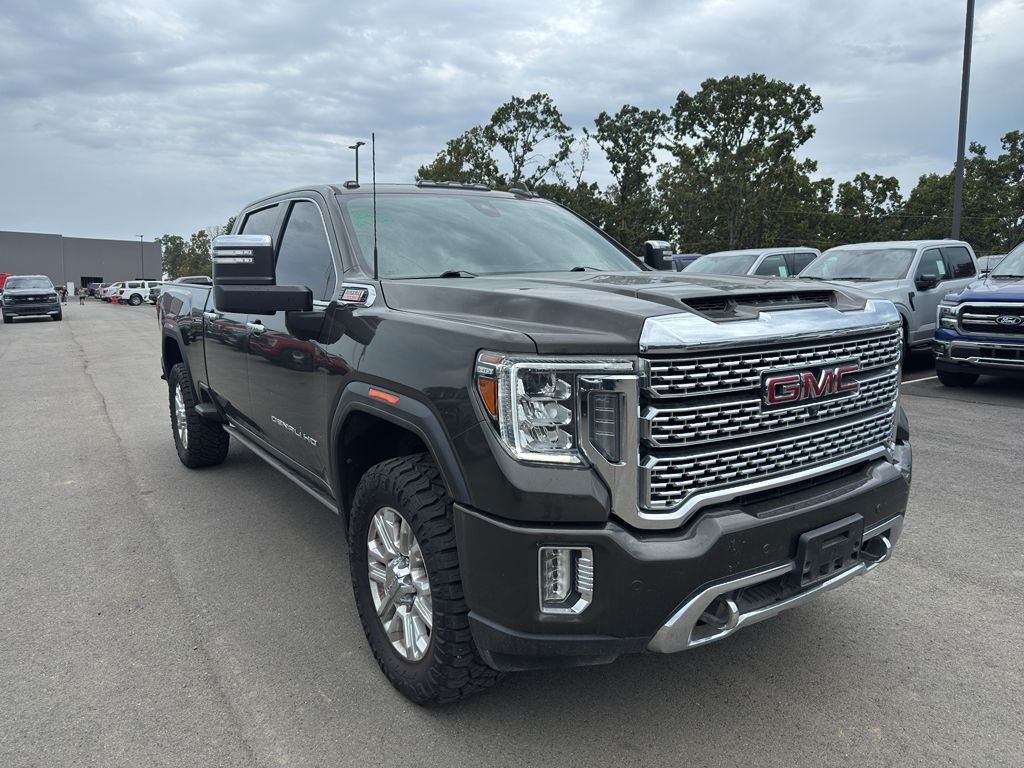 2023 GMC Sierra Denali photo 3