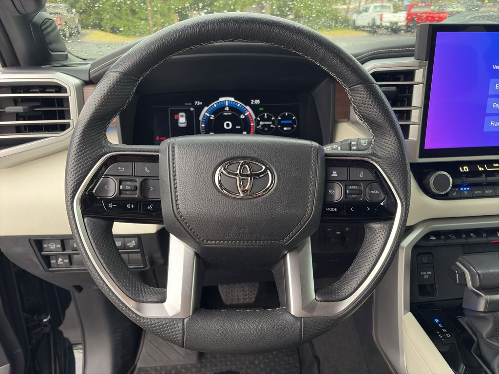 2023 Toyota Sequoia Capstone photo 6