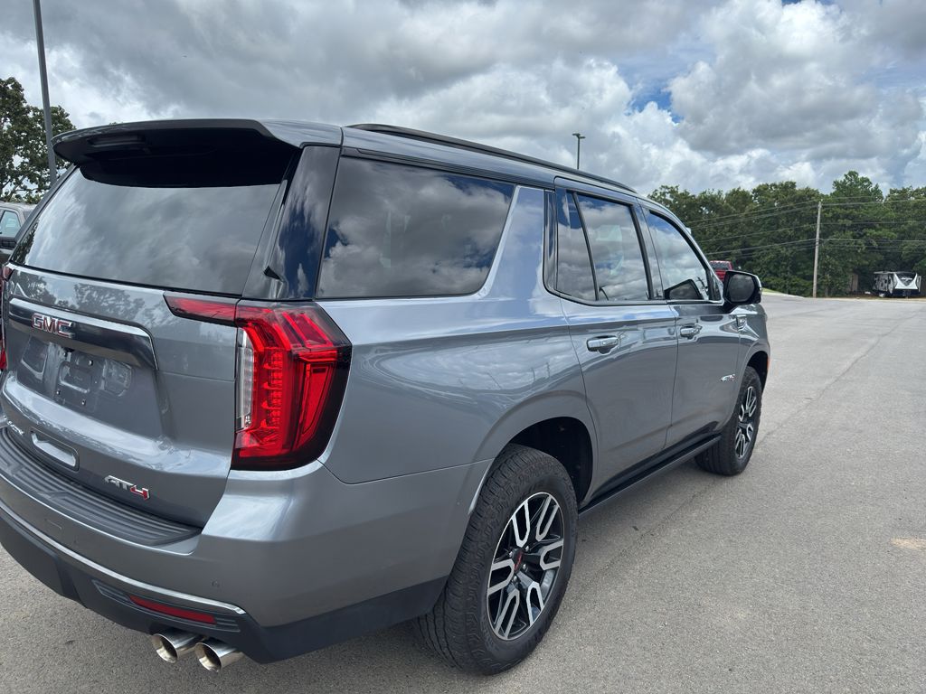 2022 GMC Yukon AT4 photo 5