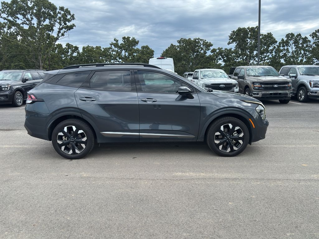 2024 Kia Sportage X-Line photo 5