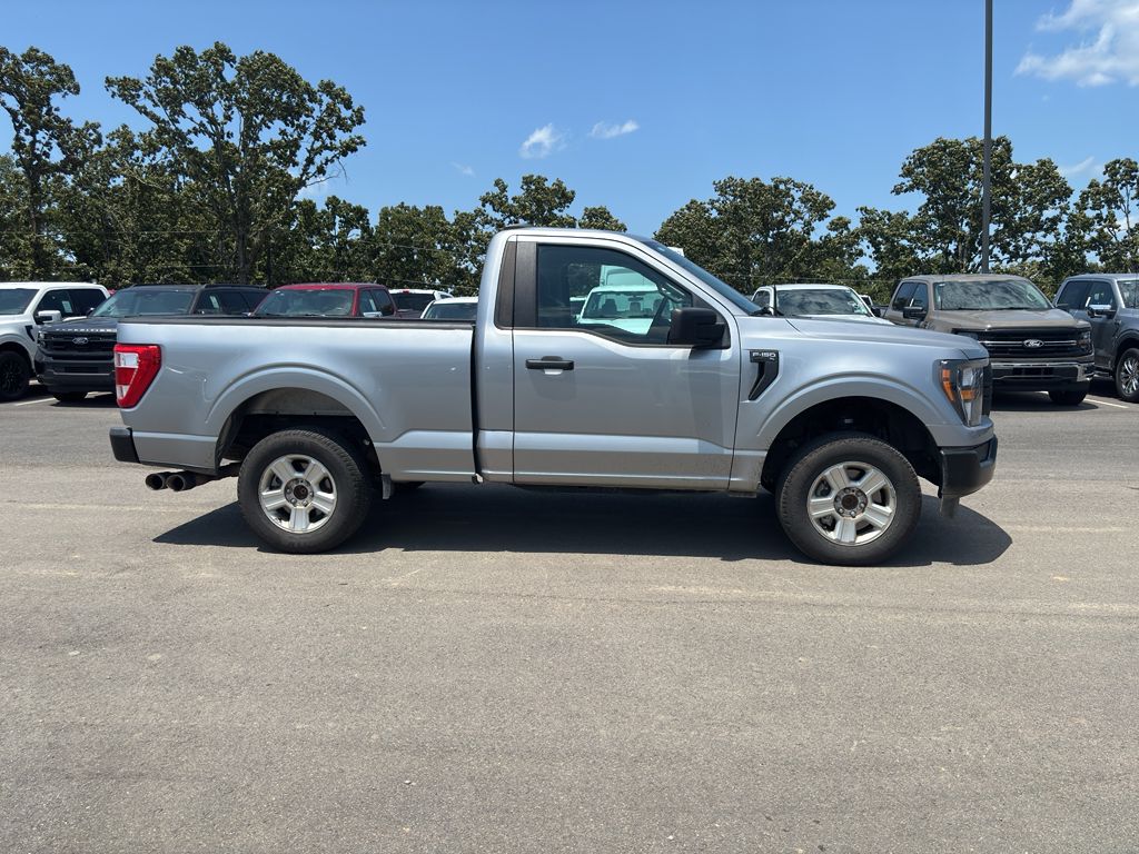 2023 Ford F-150 XL photo 5
