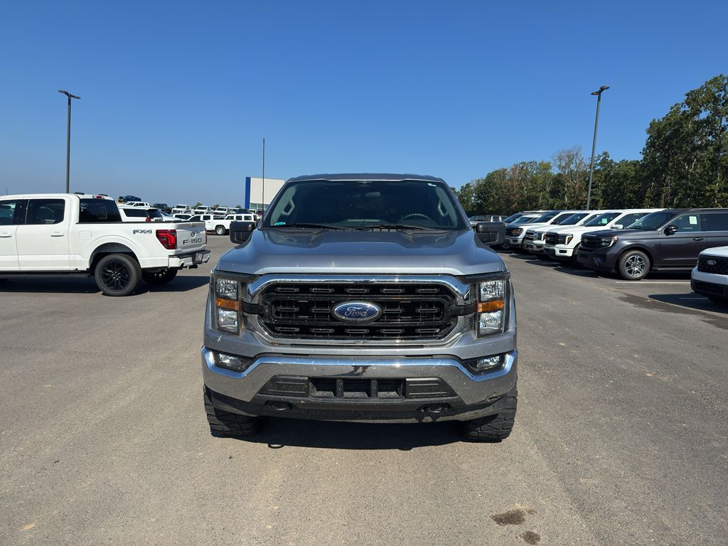 2023 Ford F-150 XLT photo 2