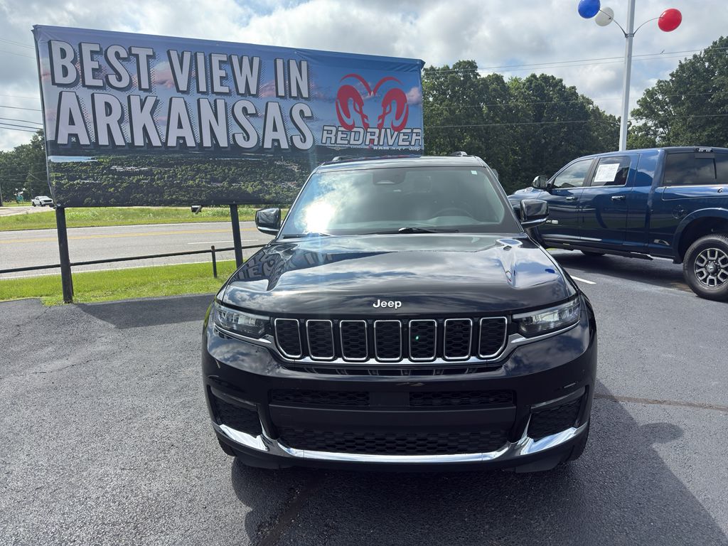 2024 Jeep Grand Cherokee L Limited photo 2