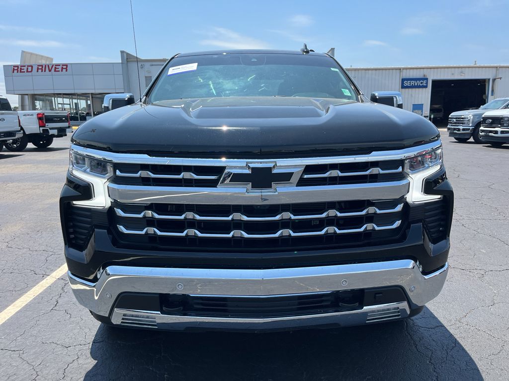 2026 Chevrolet Silverado LTZ photo 2