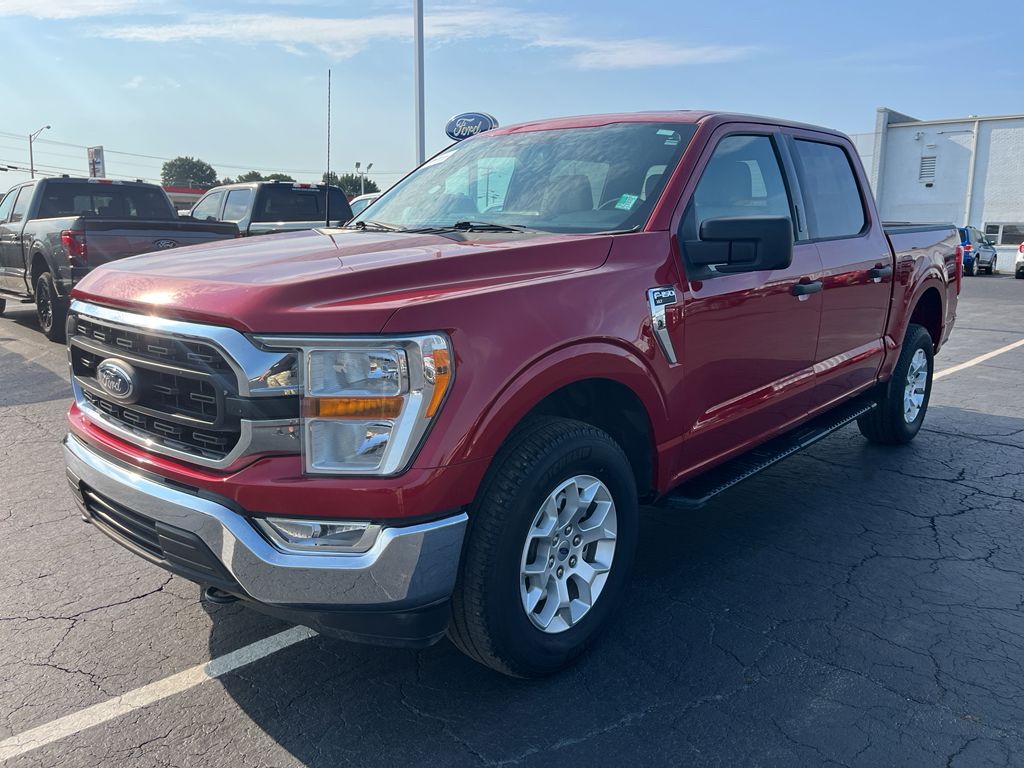 2022 Ford F-150 XLT photo 1