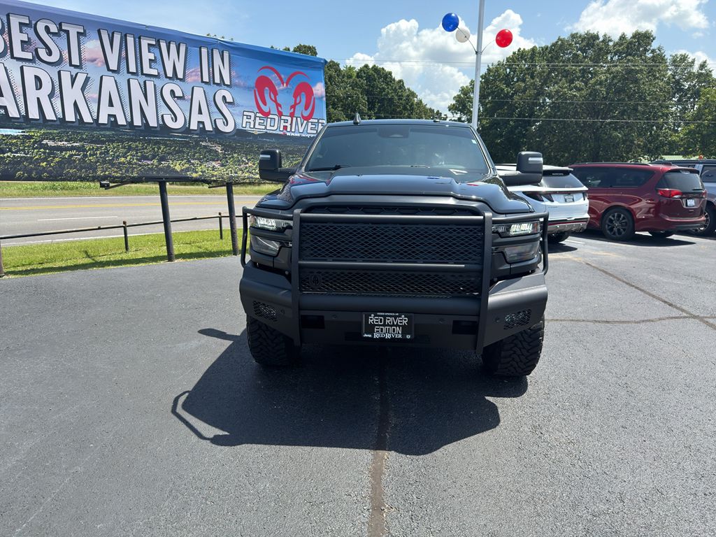 2025 Ram 2500 Tradesman photo 2