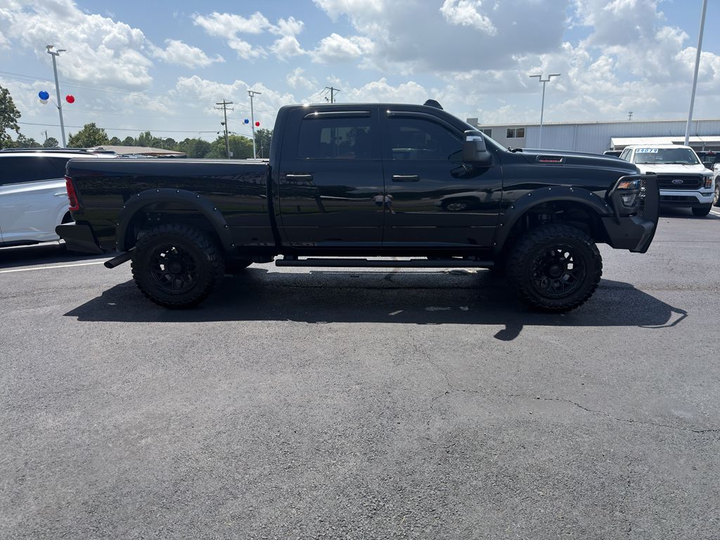 2025 Ram 2500 Tradesman photo 4