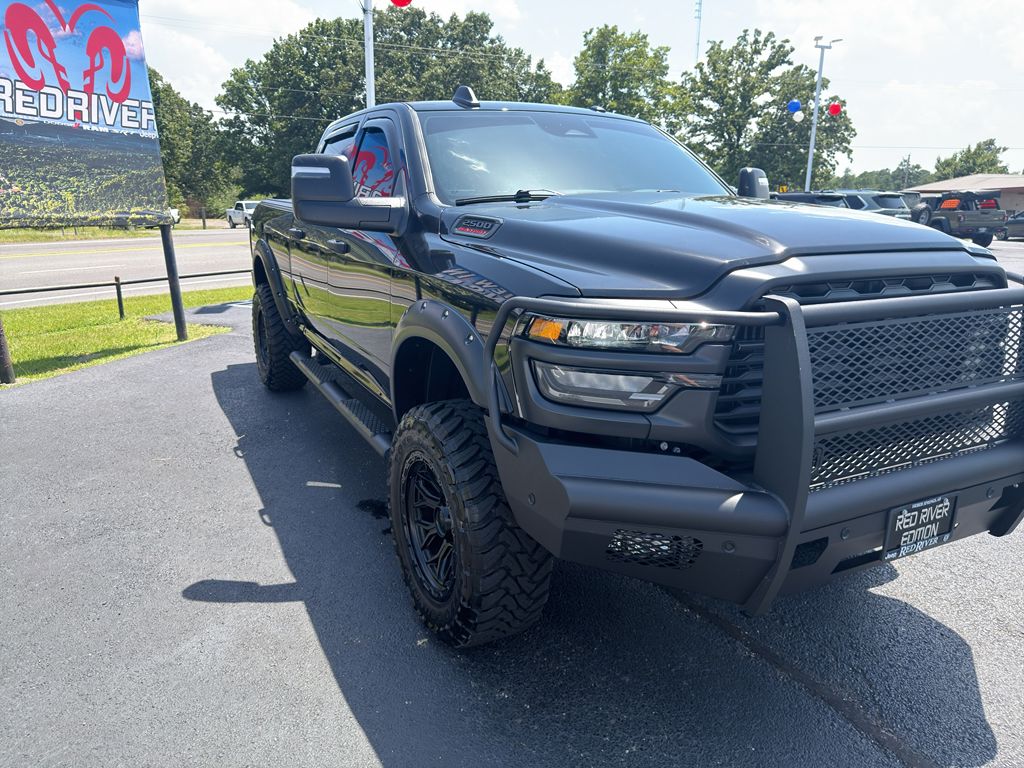 2025 Ram 2500 Tradesman photo 3