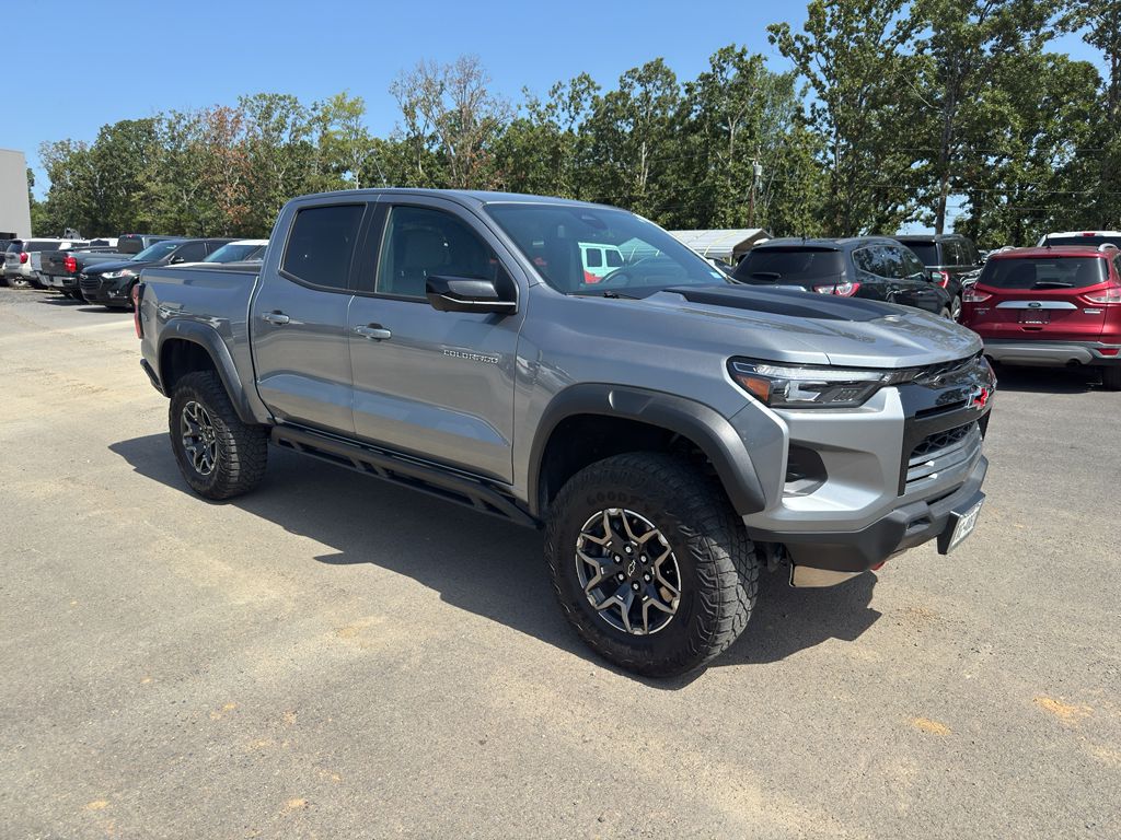 2023 Chevrolet Colorado 4WD ZR2 photo 3
