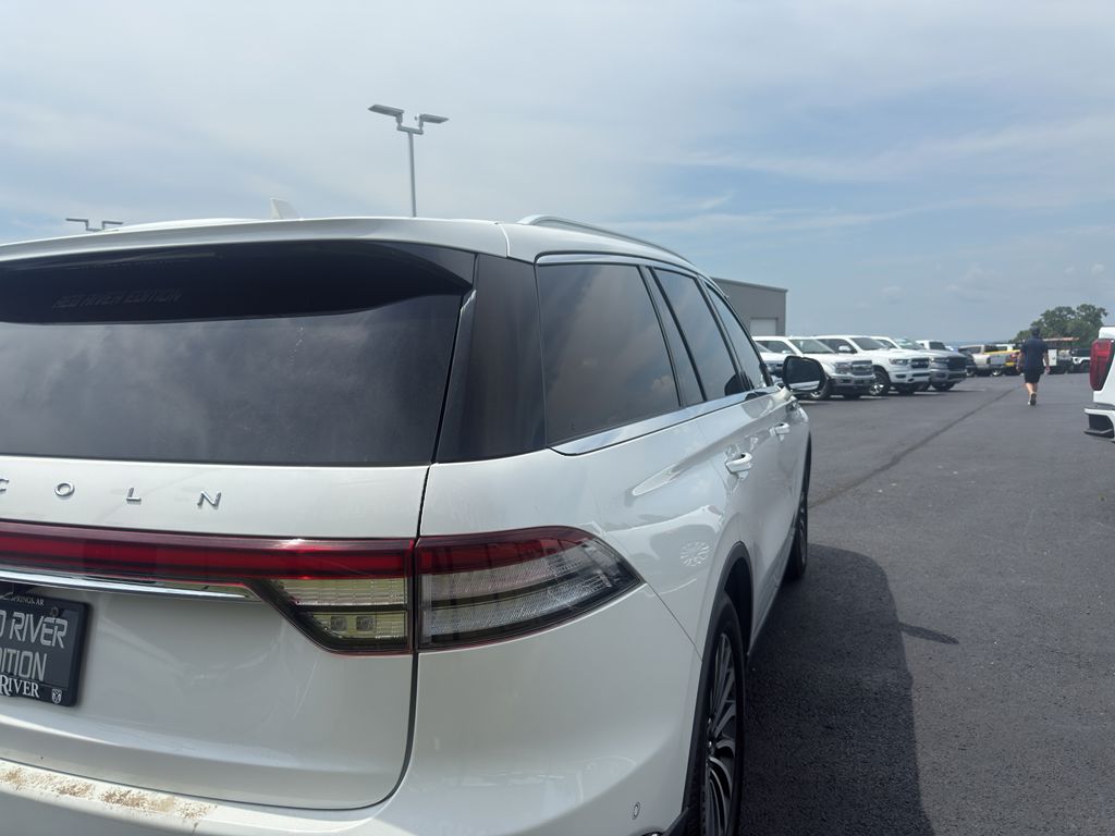 2023 Lincoln Aviator Reserve photo 5
