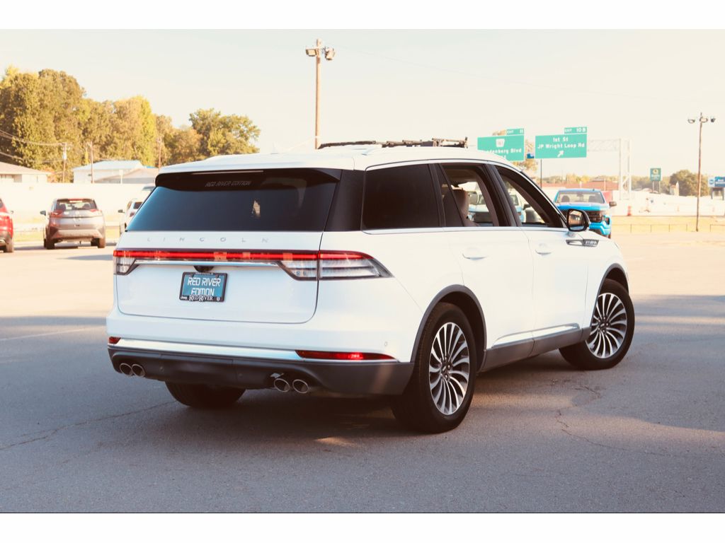 2023 Lincoln Aviator Reserve photo 5