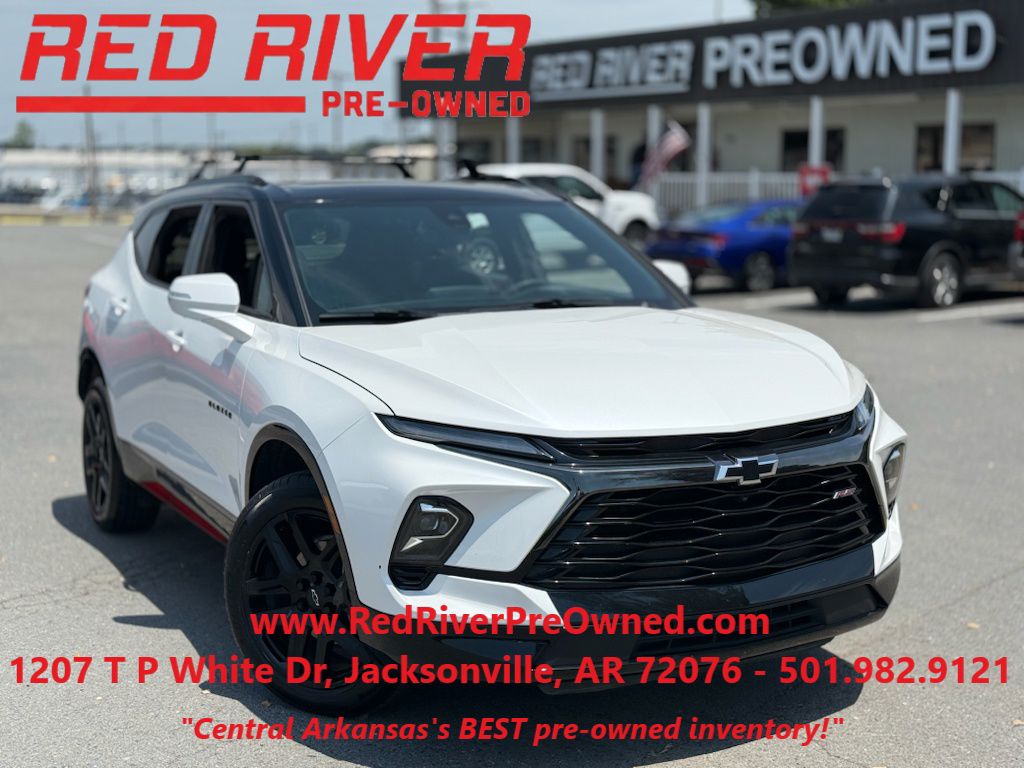 2023 Chevrolet Blazer RS photo 1