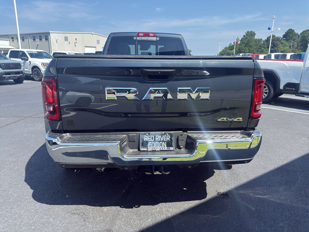 2025 Ram 3500 Tradesman photo 5