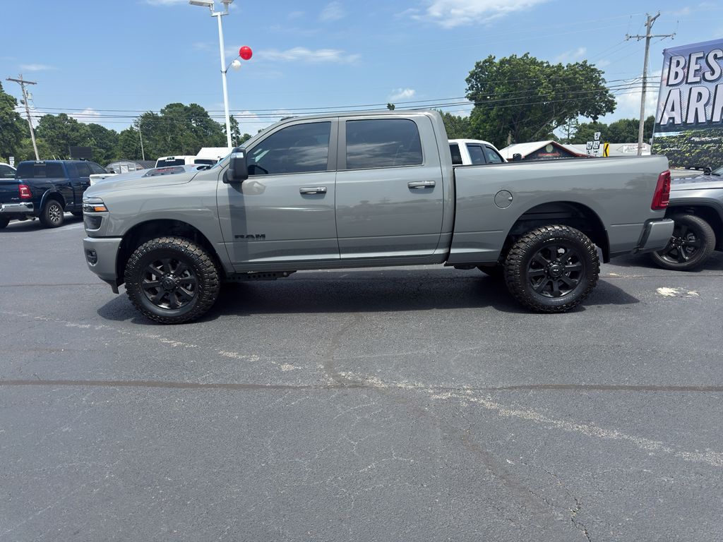 2025 Ram 2500 Laramie photo 6