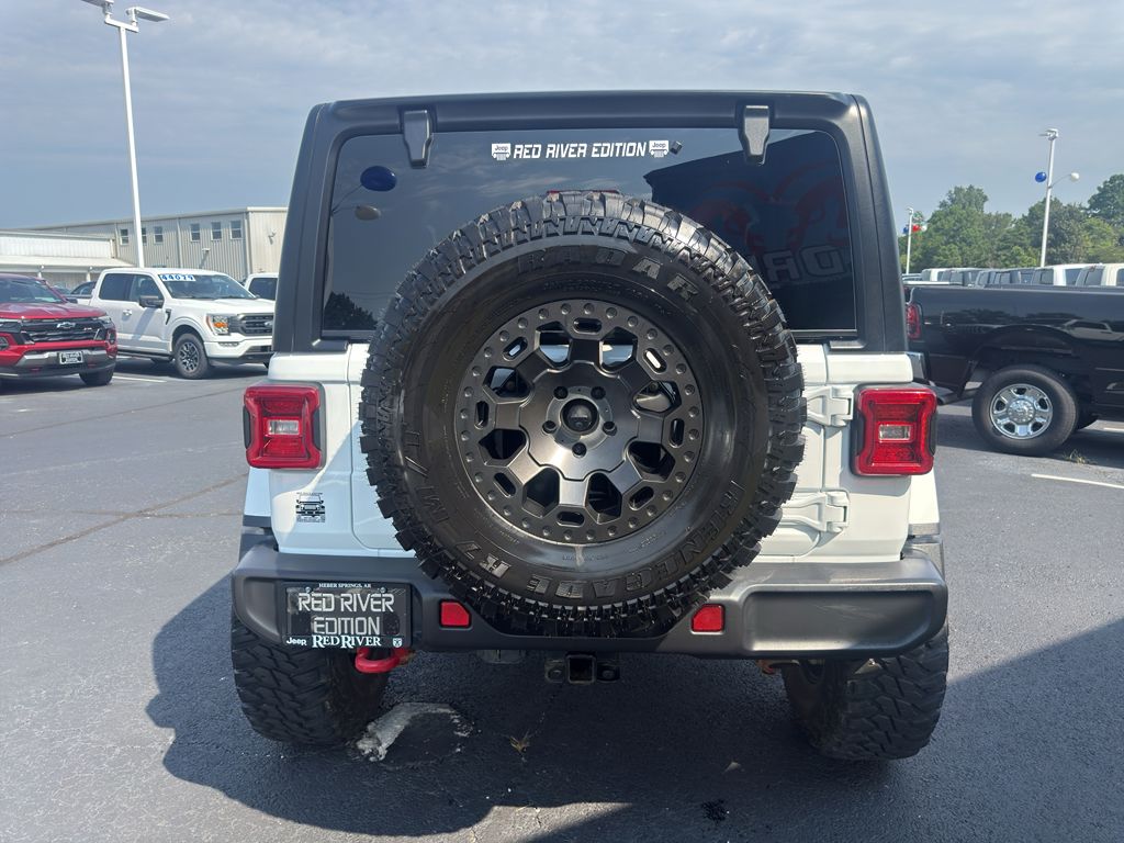 2023 Jeep Wrangler Rubicon photo 6