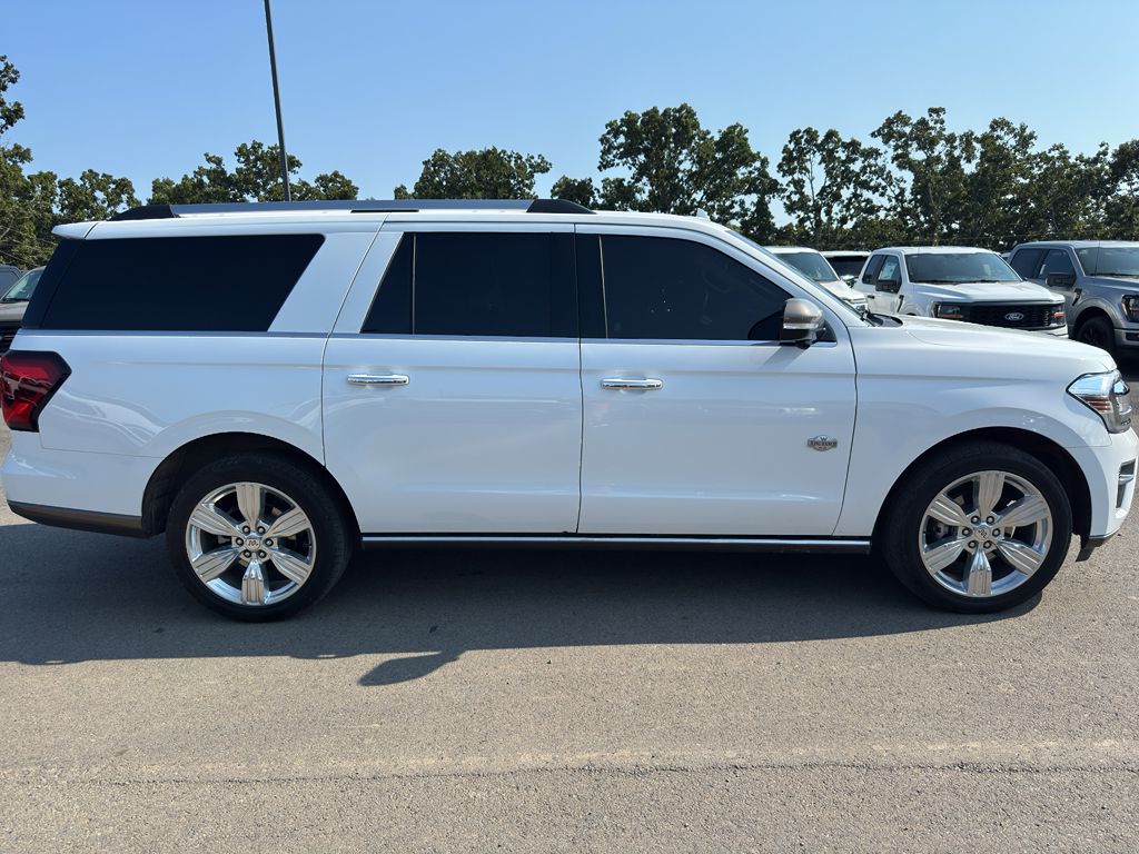 2024 Ford Expedition MAX King Ranch photo 4