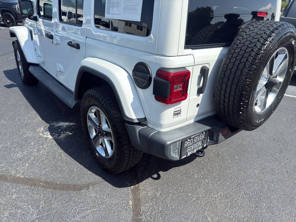 2018 Jeep Wrangler Sahara photo 6