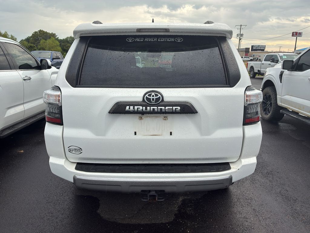 2022 Toyota 4Runner TRD Off Road photo 3