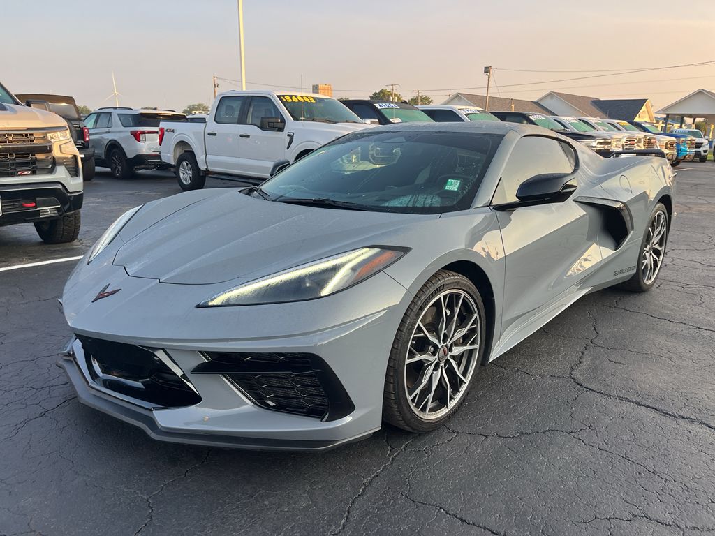 2024 Chevrolet Corvette Stingray 2LT photo 1