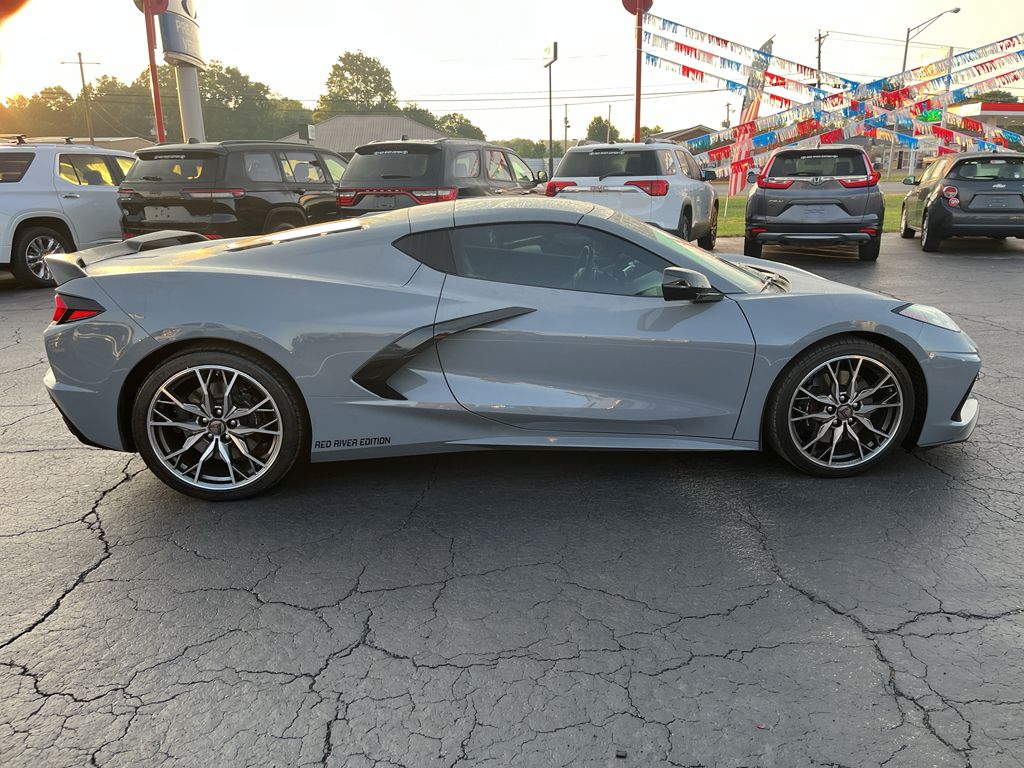 2024 Chevrolet Corvette Stingray 2LT photo 4