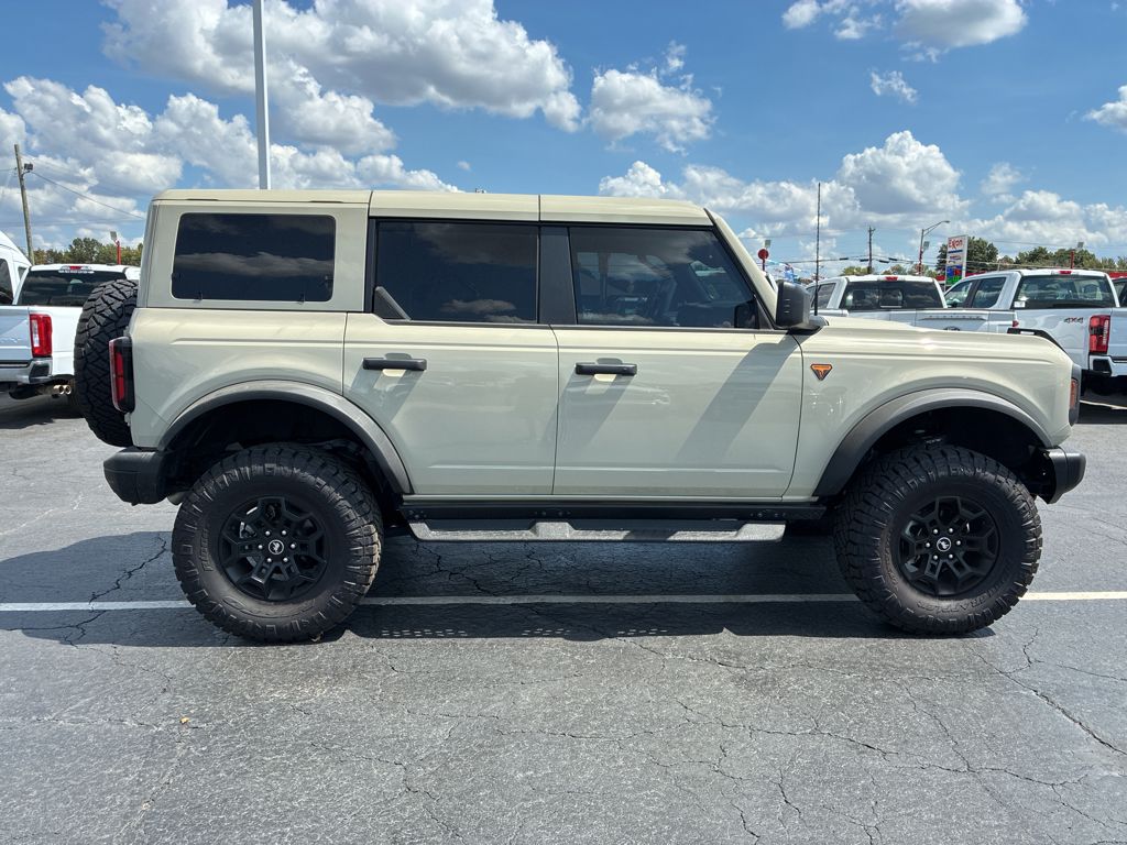 2026 Ford Bronco Badlands photo 4