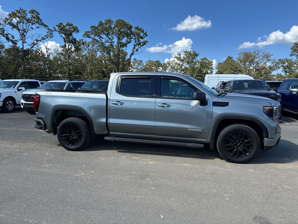 2023 GMC Sierra Elevation photo 4