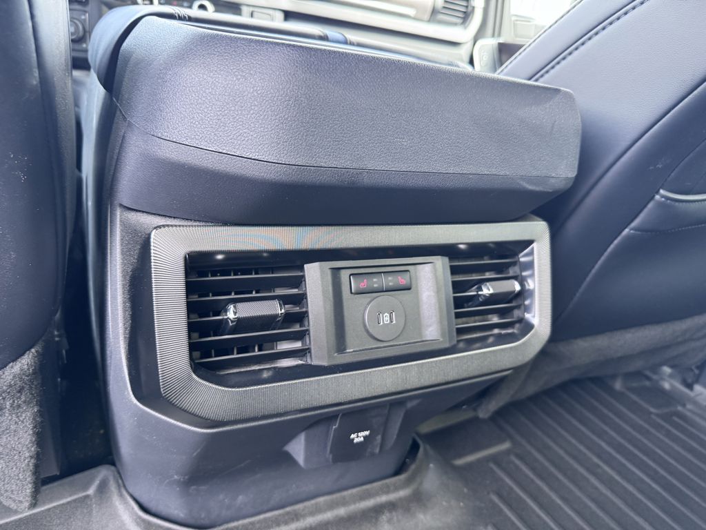 2026 Ford F-250 Platinum photo 6