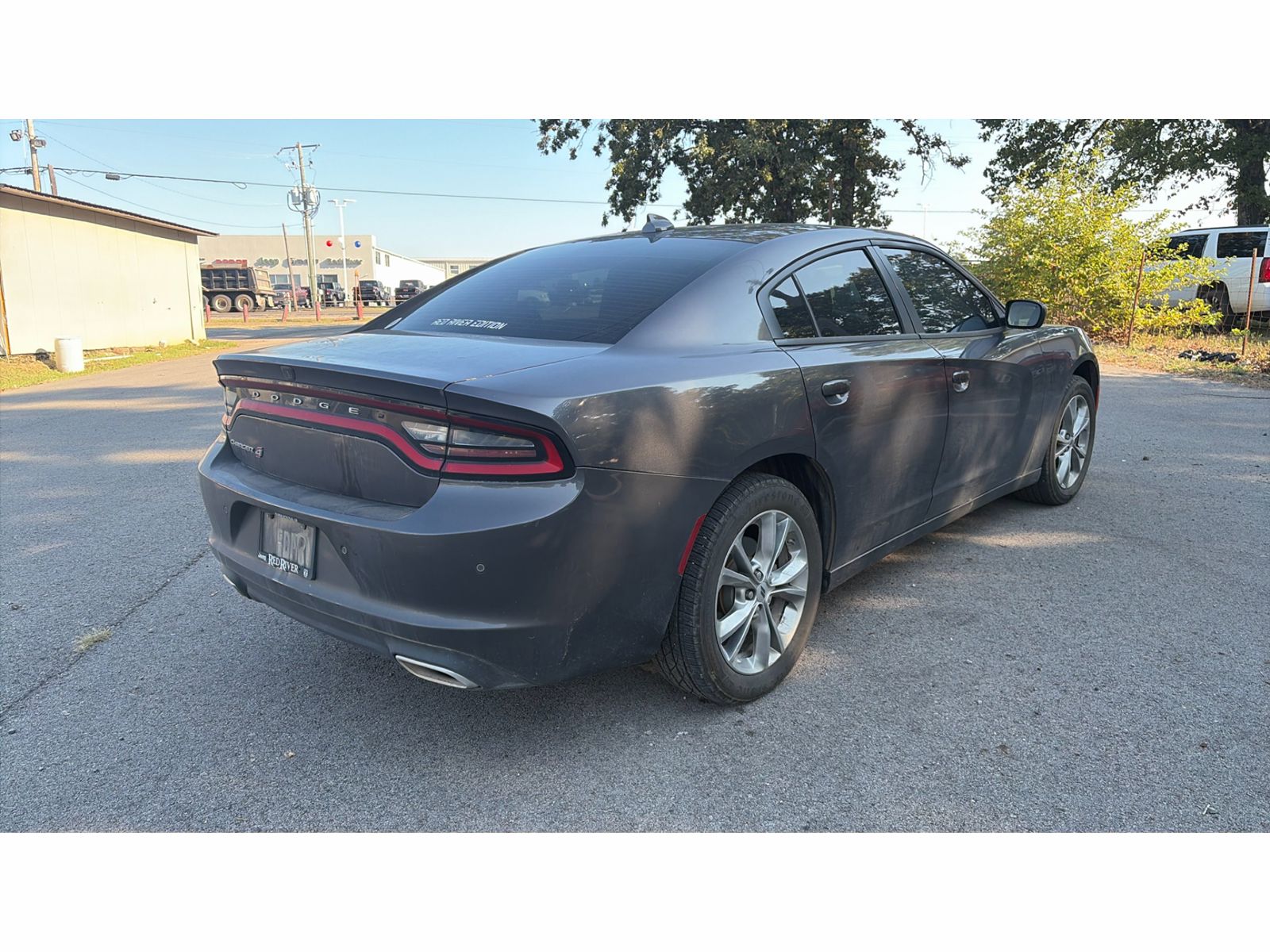 2022 Dodge Charger SXT photo 3