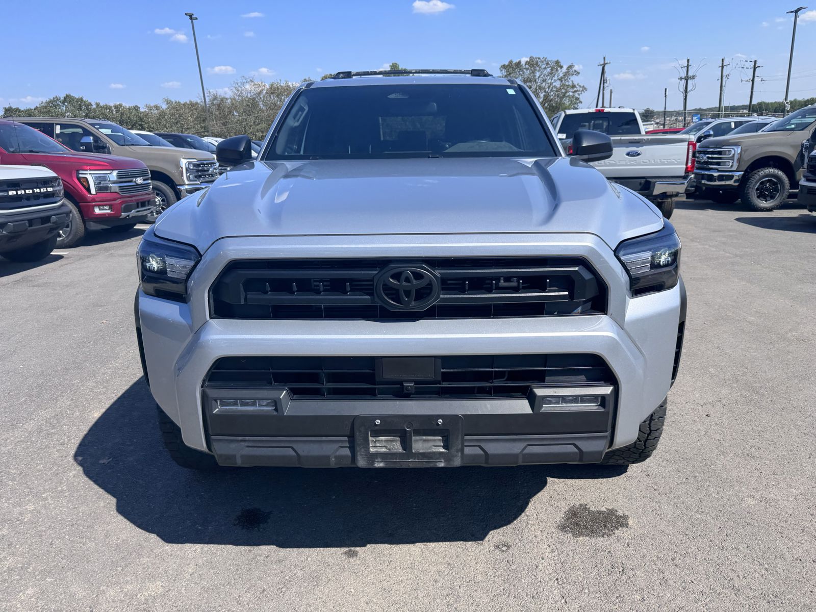 2025 Toyota 4Runner SR5 photo 2