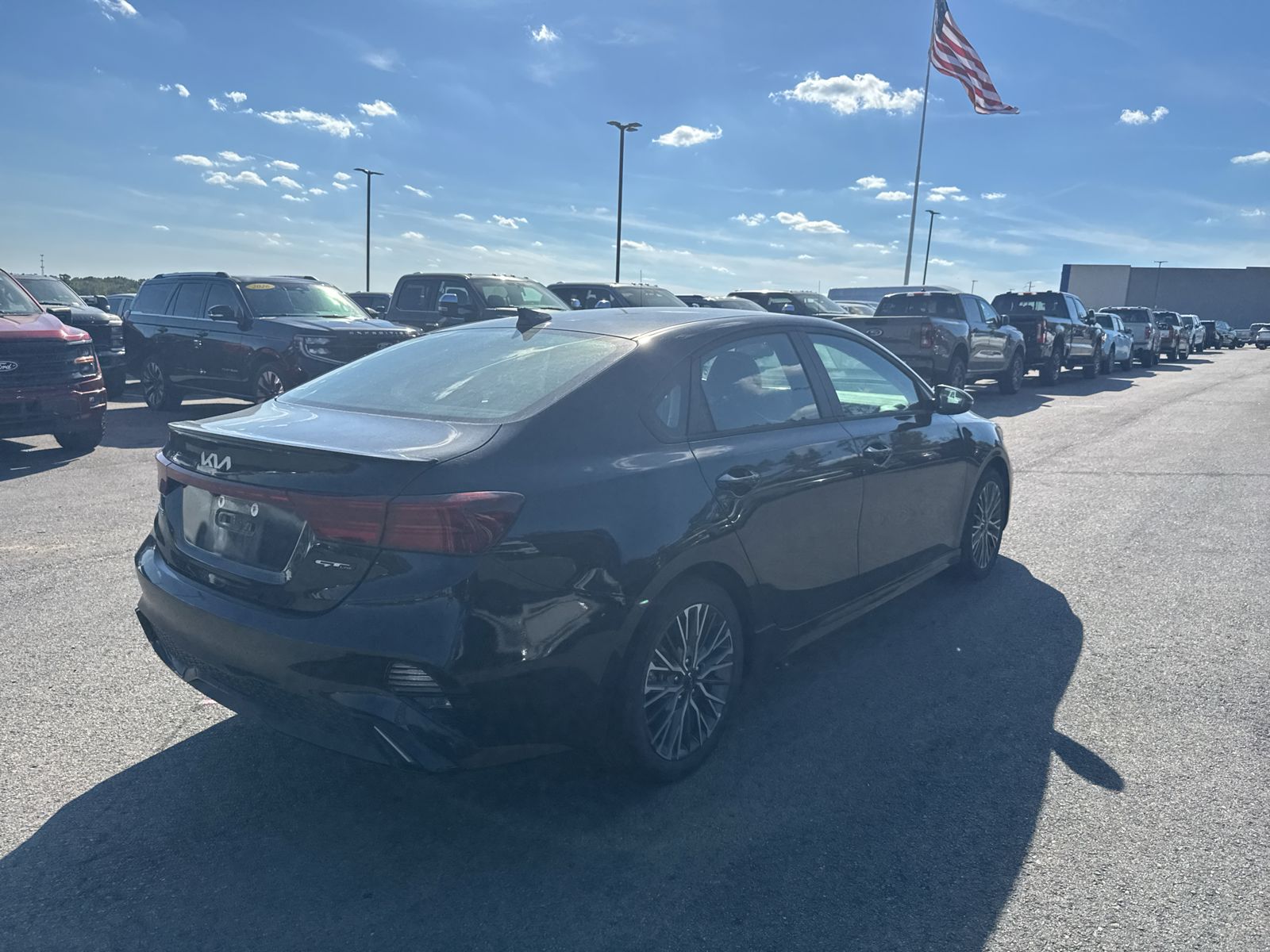 2024 Kia Forte GT-Line photo 6