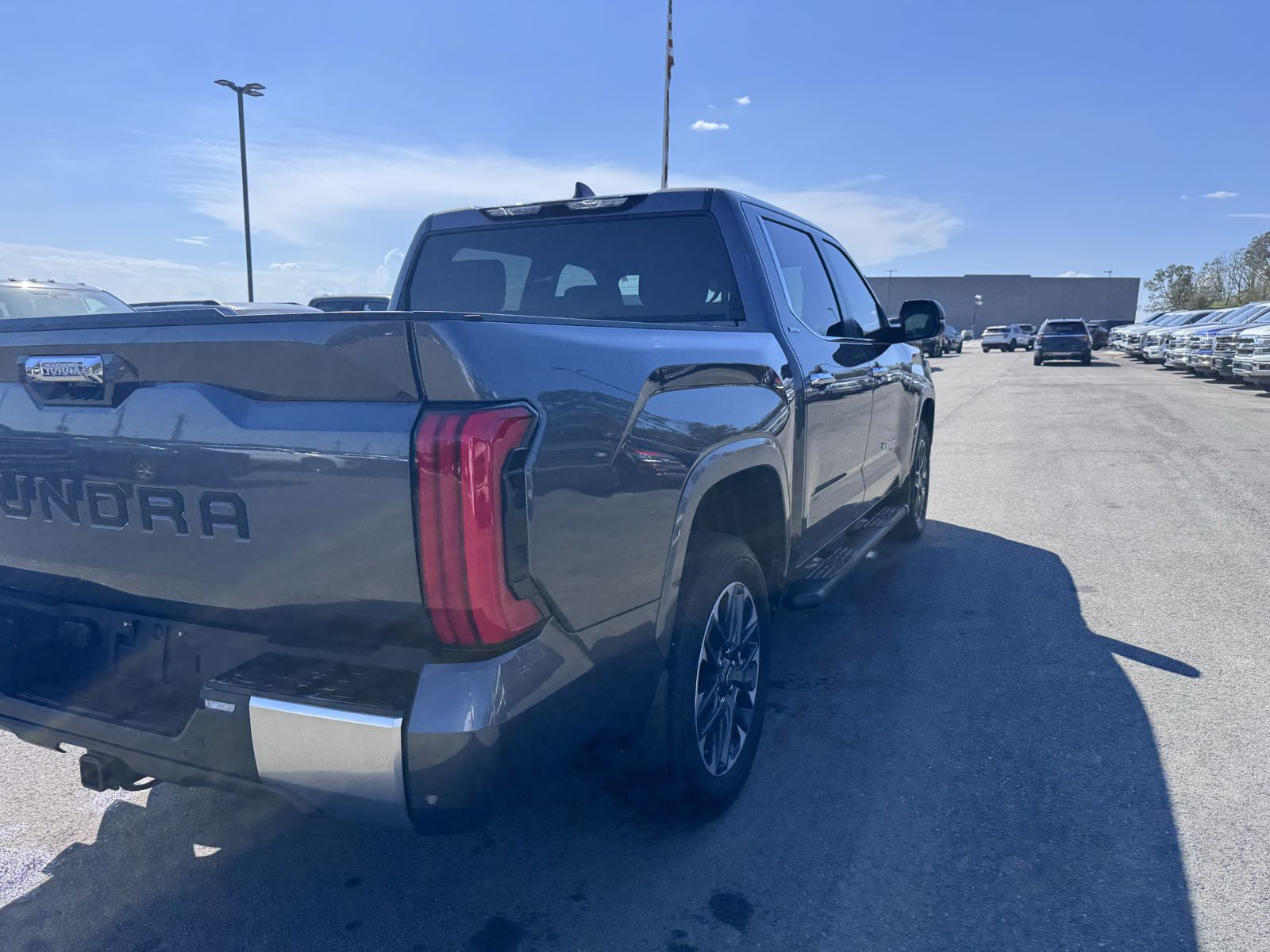 2025 Toyota Tundra Limited photo 6