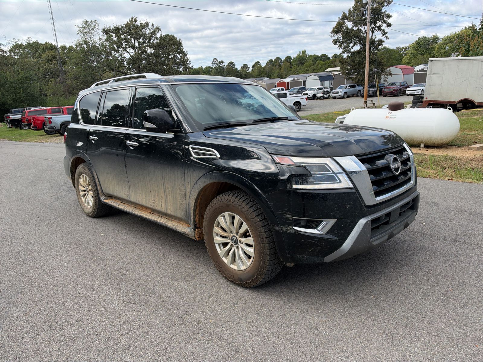 2024 Nissan Armada SV photo 1