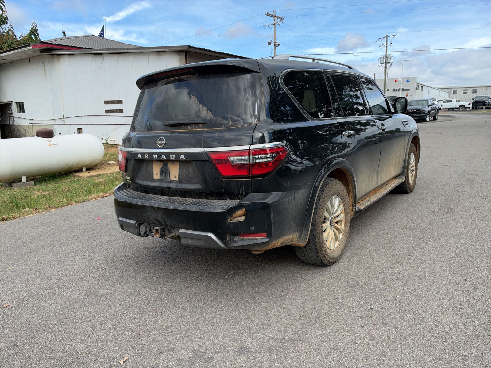 2024 Nissan Armada SV photo 2