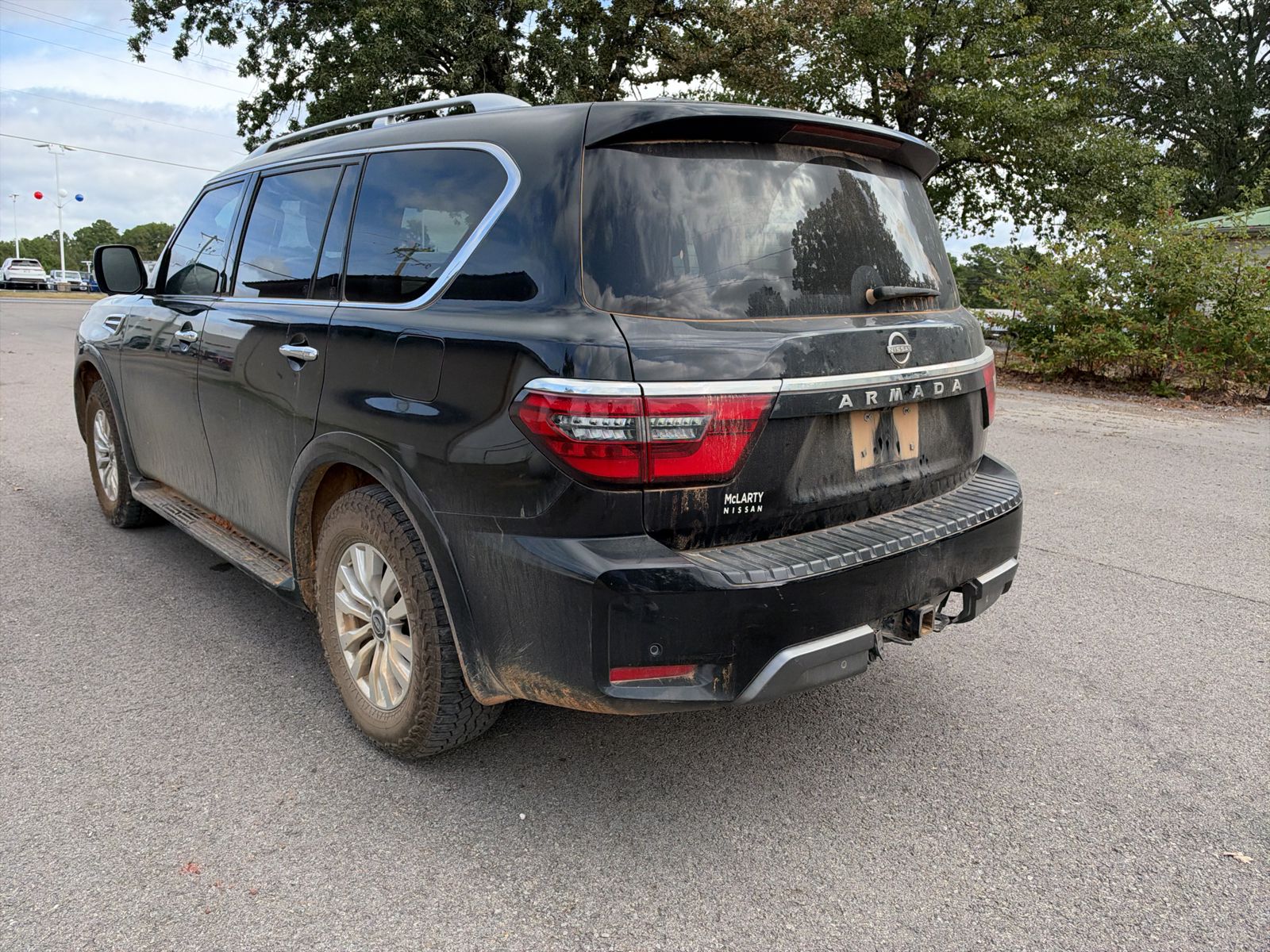 2024 Nissan Armada SV photo 3