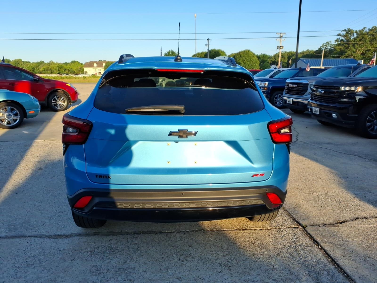 2025 Chevrolet Trax RS photo 4