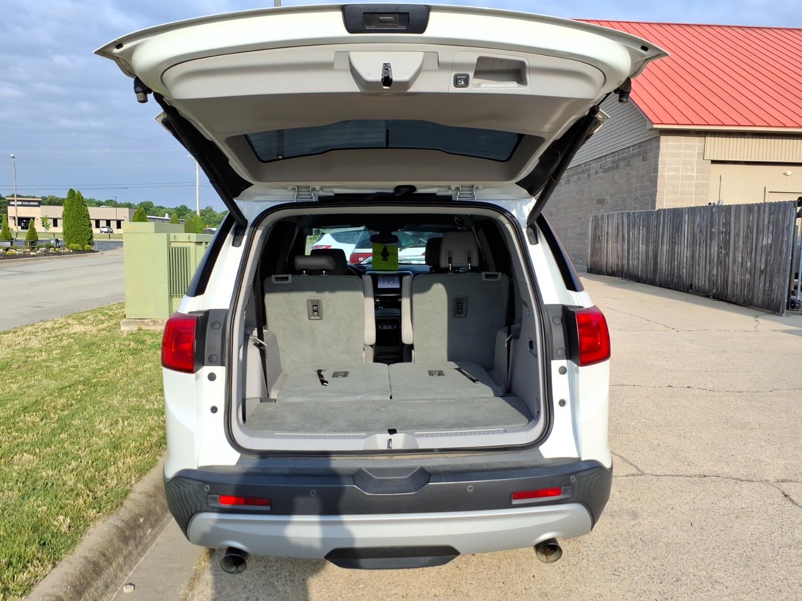 2018 GMC Acadia SLT-2 photo 5