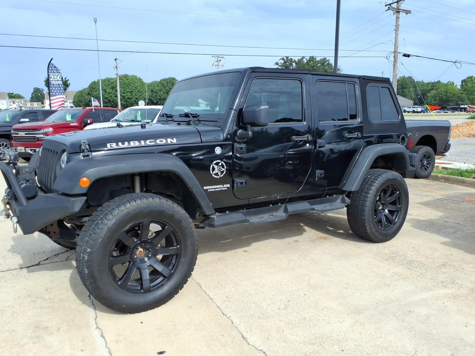2015 Jeep Wrangler Unlimited Rubicon photo 3