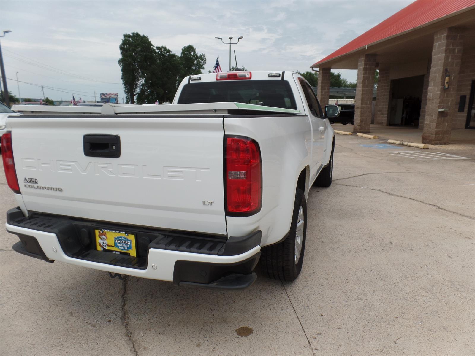 2022 Chevrolet Colorado LT photo 5