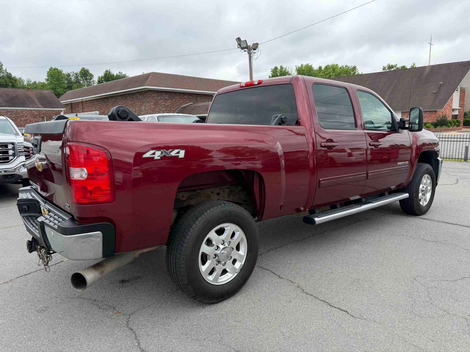 2014 CHEVROLET Silverado LTZ photo 4
