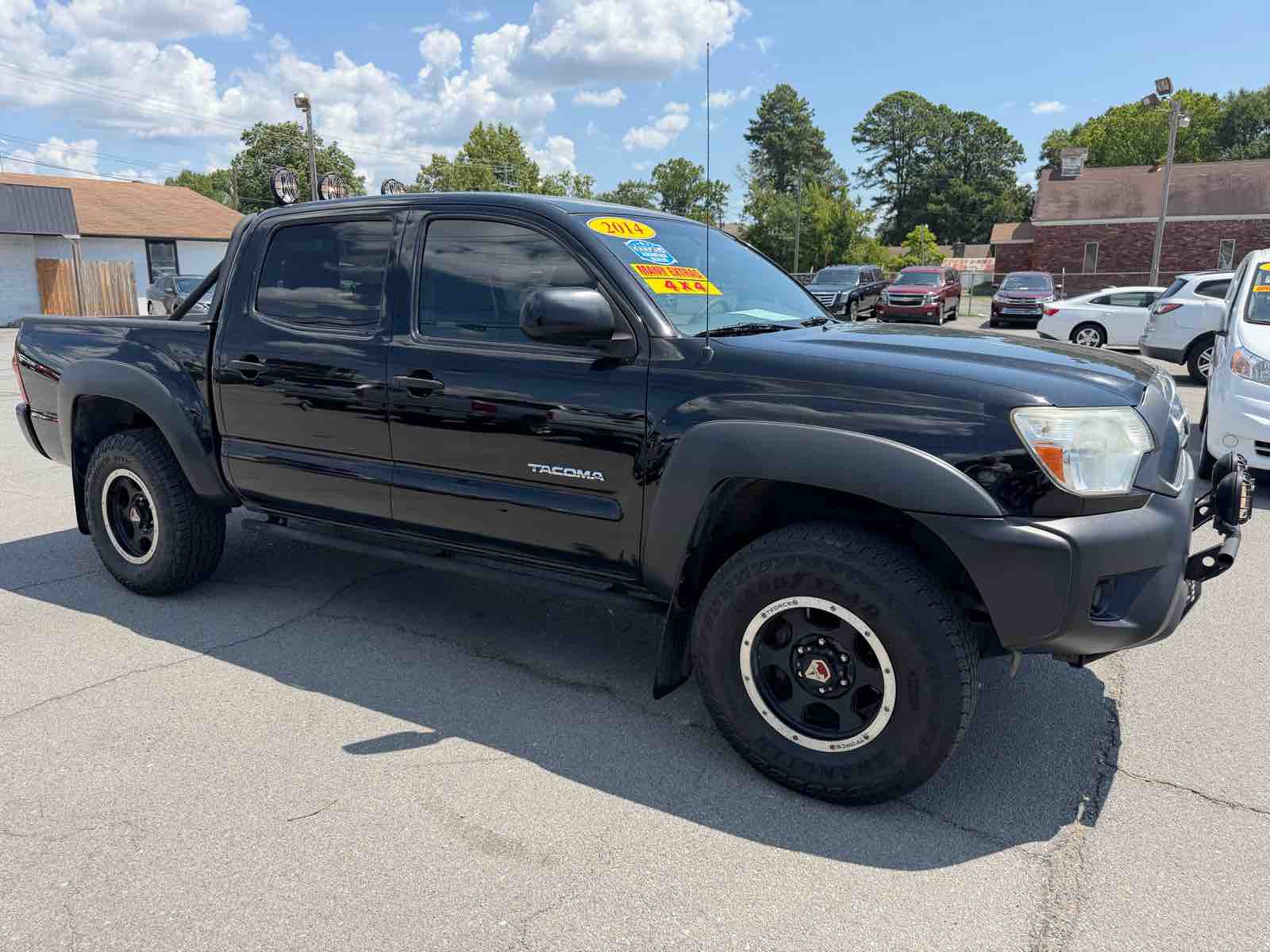 2014 TOYOTA Tacoma SR5 photo 3