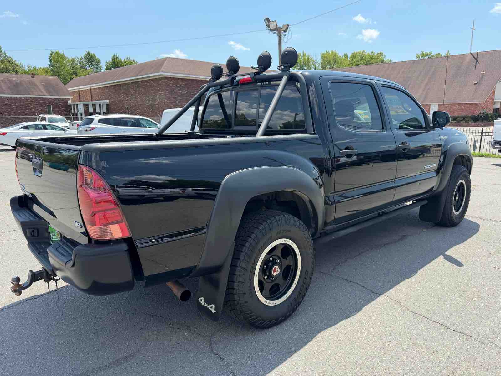 2014 TOYOTA Tacoma SR5 photo 4